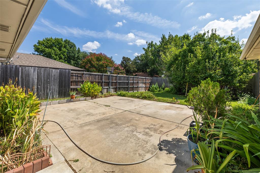 1604 Meadowgate Drive