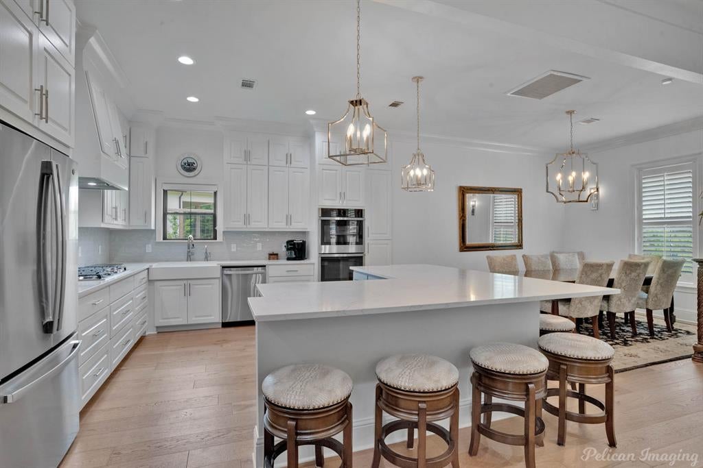2163 Woodsong Lane