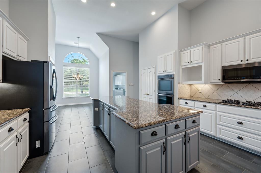 Keller, Texas 76248, United States, 4 Bedrooms Bedrooms, ,4 BathroomsBathrooms,Residential,Active,109501