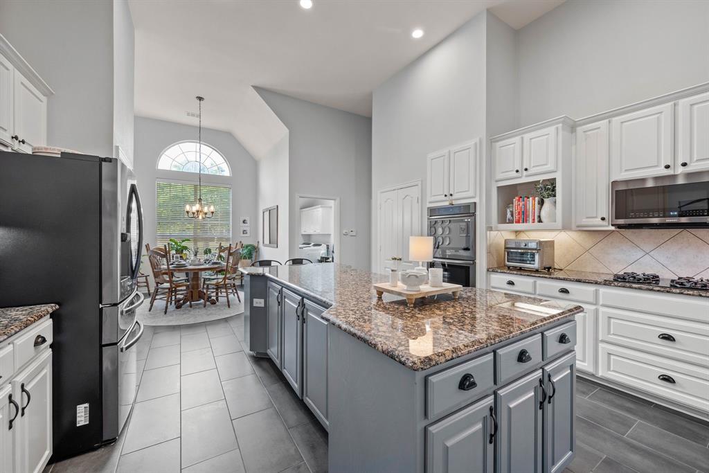 Keller, Texas 76248, United States, 4 Bedrooms Bedrooms, ,4 BathroomsBathrooms,Residential,Active,109501