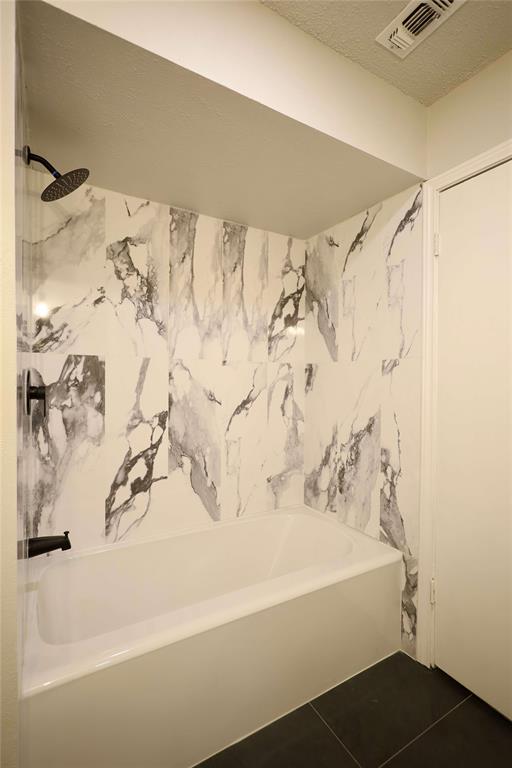 PLEASANT LAKE ESTATES 2 - Residential Lease