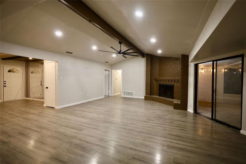 PLEASANT LAKE ESTATES 2 - Residential Lease