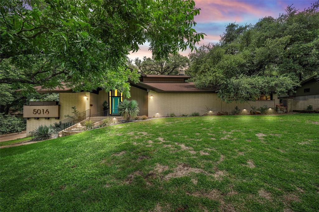 5016 Lockwood Drive