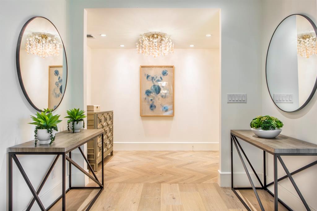 4005 Briarhaven Court