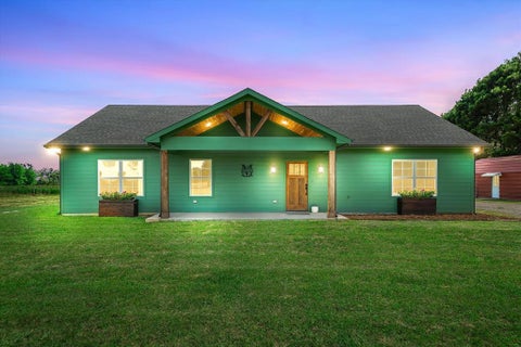 Photo of 832 Vz County Road 4512, Ben Wheeler, TX 75754 (MLS # 21310054)