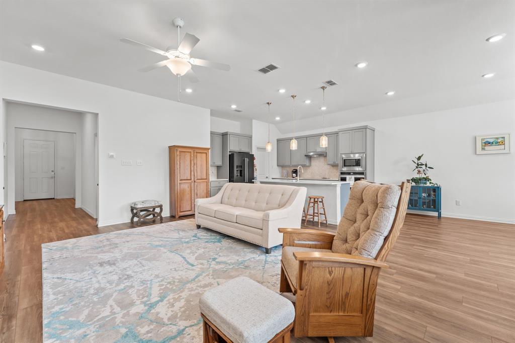Willow Spgs Add - Residential