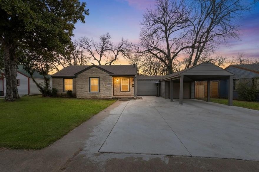 Fully updated 3-bedroom, 2-bath home on an oversized lot with alley access, just minutes from Downtown Dallas and Fair Park. Bright, open layout with modern finishes throughout and move-in-ready condition. Large backyard offers multiple spaces for entertaining or future expansion. Convenient access to major highways, White Rock Lake, Tenison and Keeton Park Golf Courses, shopping, dining, and Buckner Terrace Montessori.

Updated, spacious, and centrally located, a standout opportunity in East Dallas.