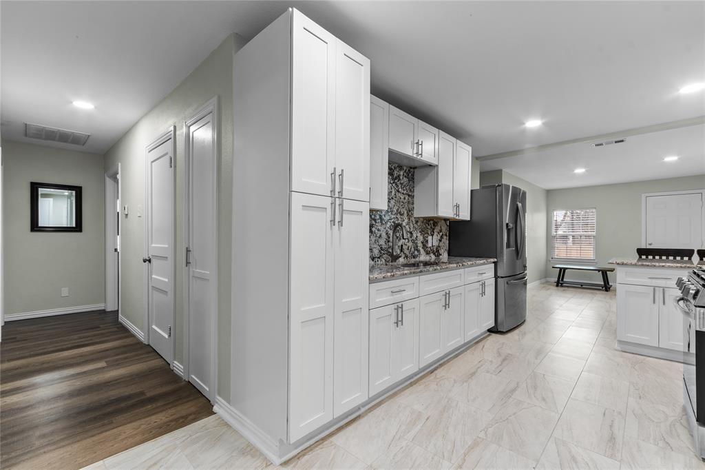 Parkdale 01 - Residential