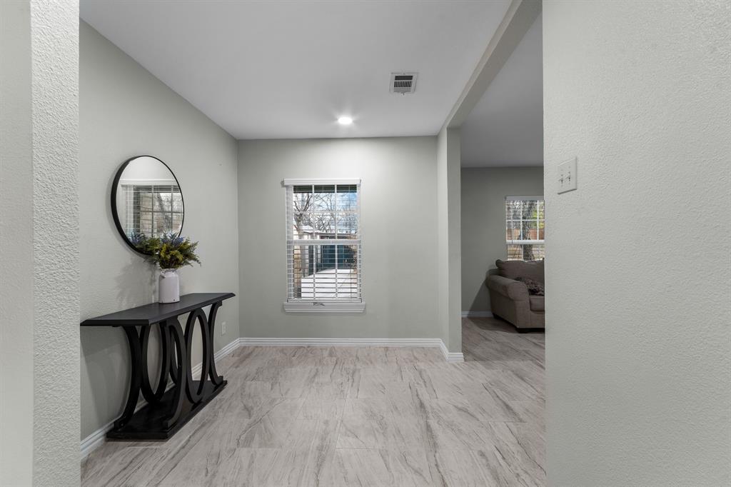 Parkdale 01 - Residential