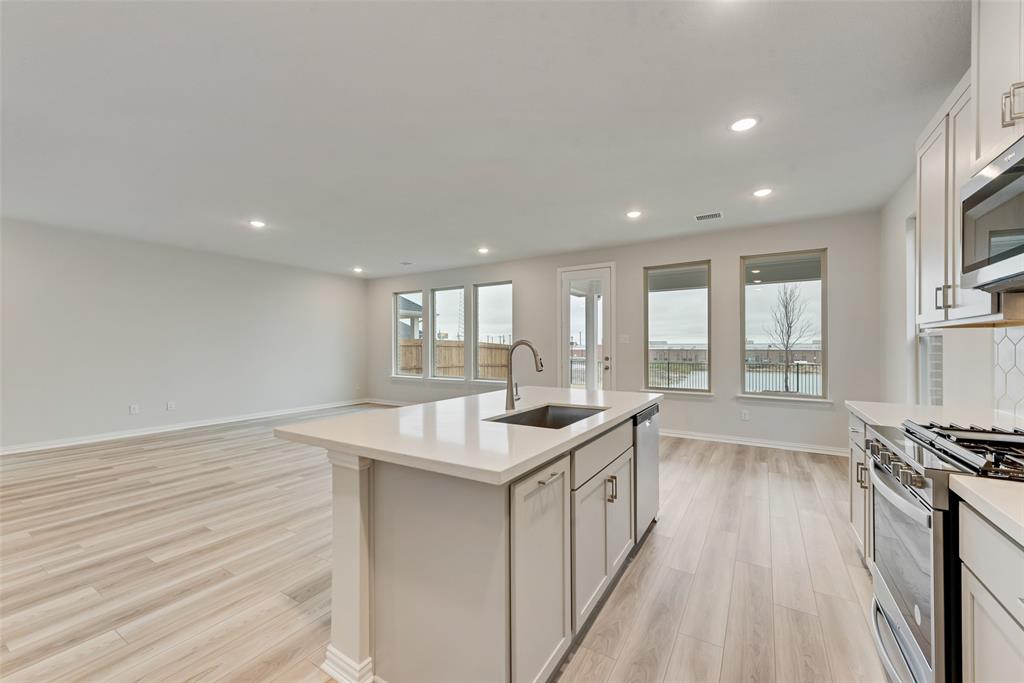 1507 Salem Drive
