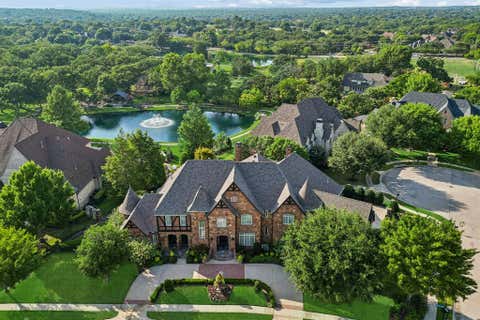 Photo of 6900 King Charles Court, Colleyville, TX 76034 (MLS # 21281684)