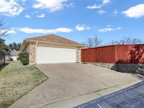 A home in Lewisville