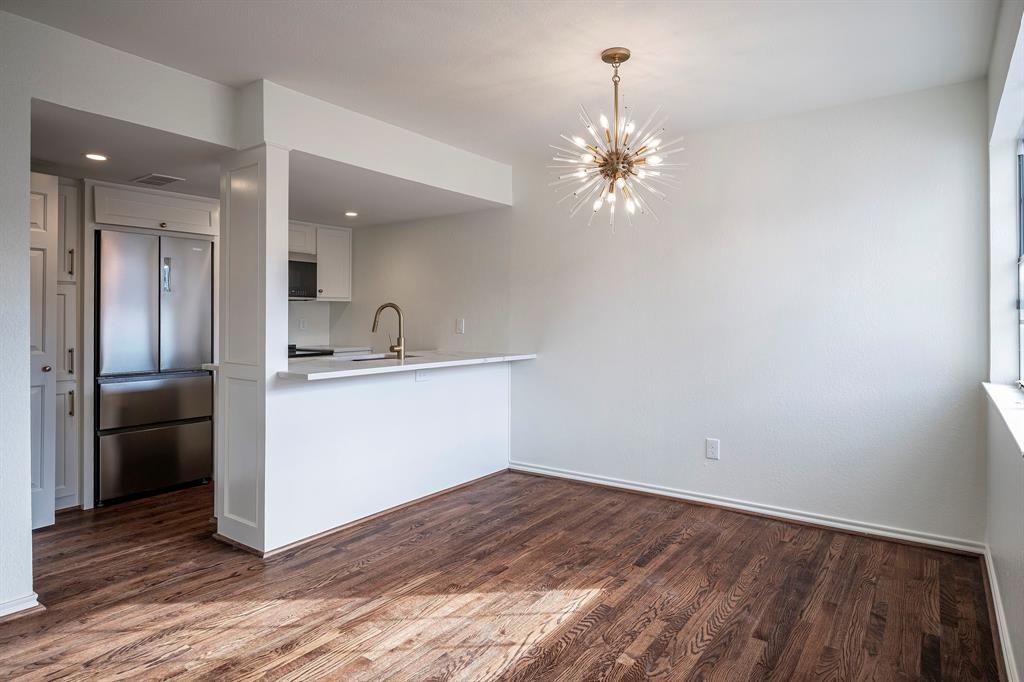 Carriage Place Condo On Marquita - Residential Lease