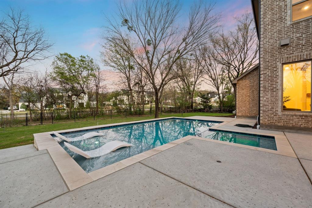 Ravenwood Add - Residential