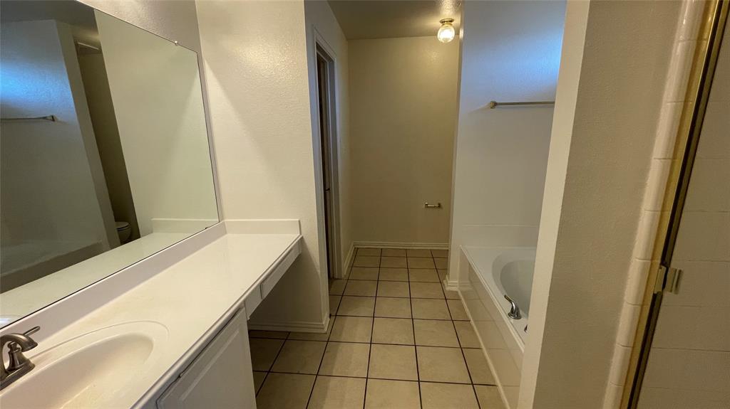 Candle Meadow Ph 02 - Residential Lease