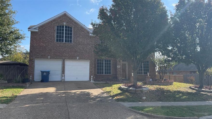 Very Nice, Large 2 Story with Community Pool   This home is a very large 2 story with good sized back yard with patios. All 4 bedrooms are located upstairs. There is one good sized living area or game room upstairs and the other 2 are downstairs with 1 having a fireplace. The kitchen is open with huge island and granite counters. There is also a formal dining room. The floors have  carpet and the wet areas have ceramic tile. All electric.  No smoking, no pets, no housing vouchers. TAR app. $65 app fee can be paid using credit card or zelle. Income needs to be 3x monthly rent to qualify. Need good rental and no bad rental in last 5 years. Desoto ISD. Renters insurance required. NO PETS.