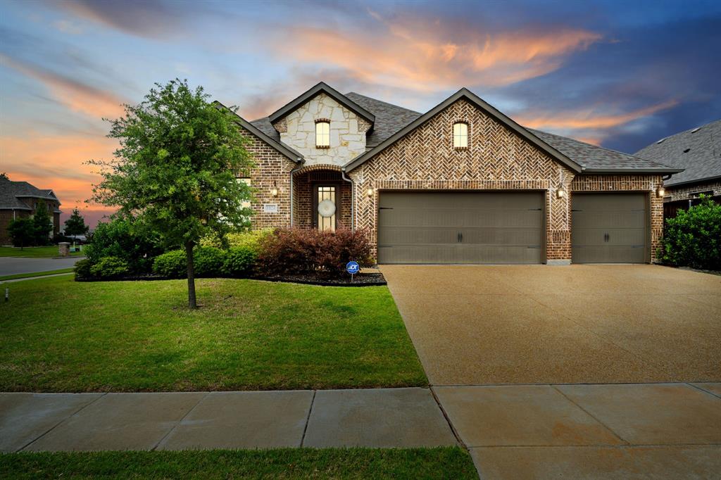 1024 Macaw Drive