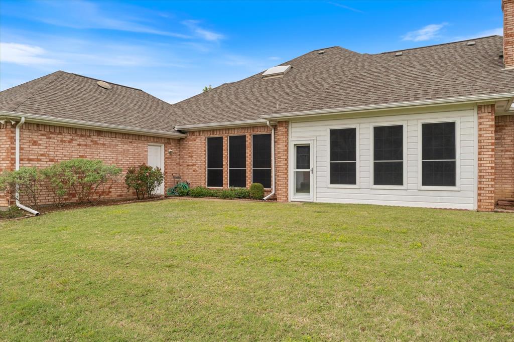 10524 Live Oak