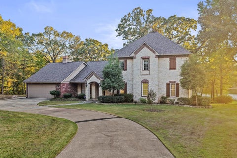 Photo of 1755 County Road 2330, Pittsburg, TX 75686 (MLS # 21417828)