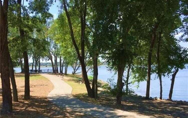 Vue Du Lac Rep - Residential Lease