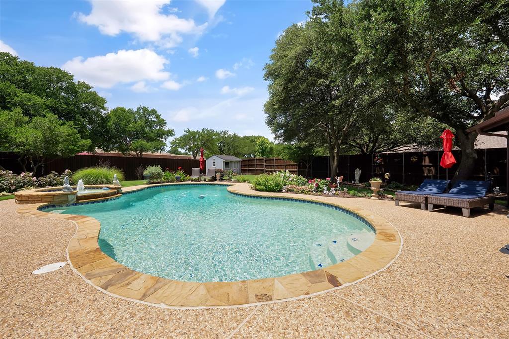 4315 Sandalwood Lane