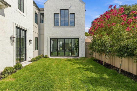 Tiny photo for 4651 Westside Drive, Highland Park, TX 75209 (MLS # 21385809)