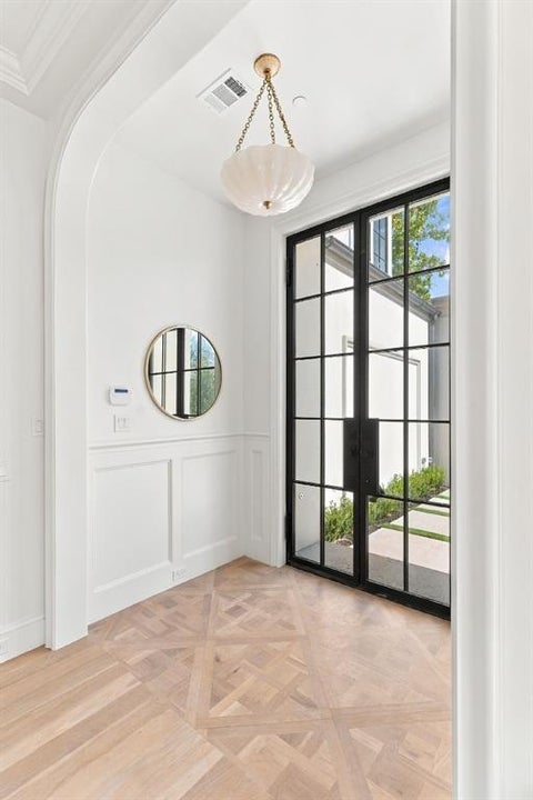 Tiny photo for 4651 Westside Drive, Highland Park, TX 75209 (MLS # 21385809)