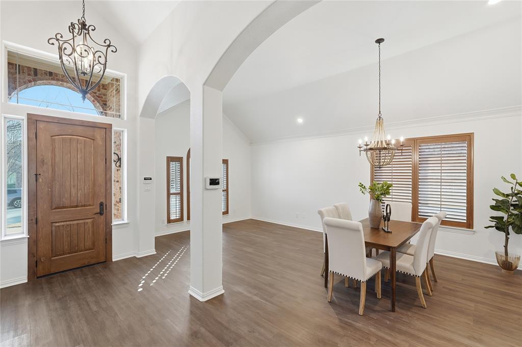 9316 Sterling Gate Drive