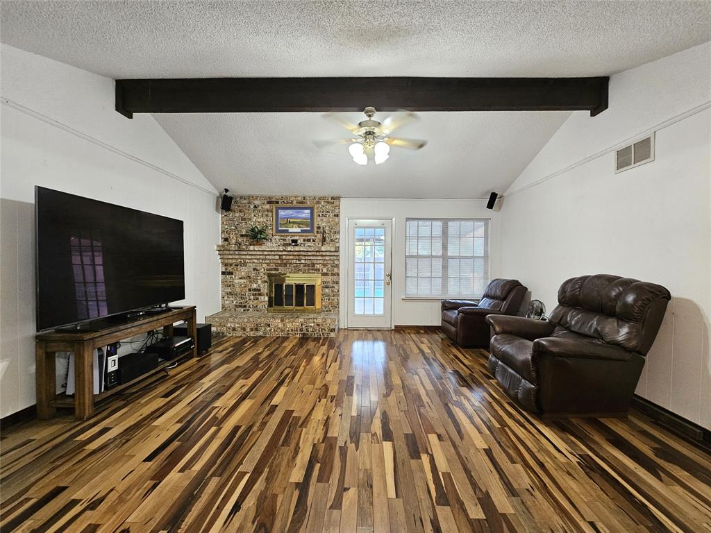 6208 Brookside Drive