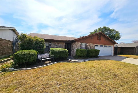 Tiny photo for 6208 Brookside Drive, Watauga, TX 76148 (MLS # 21396911)