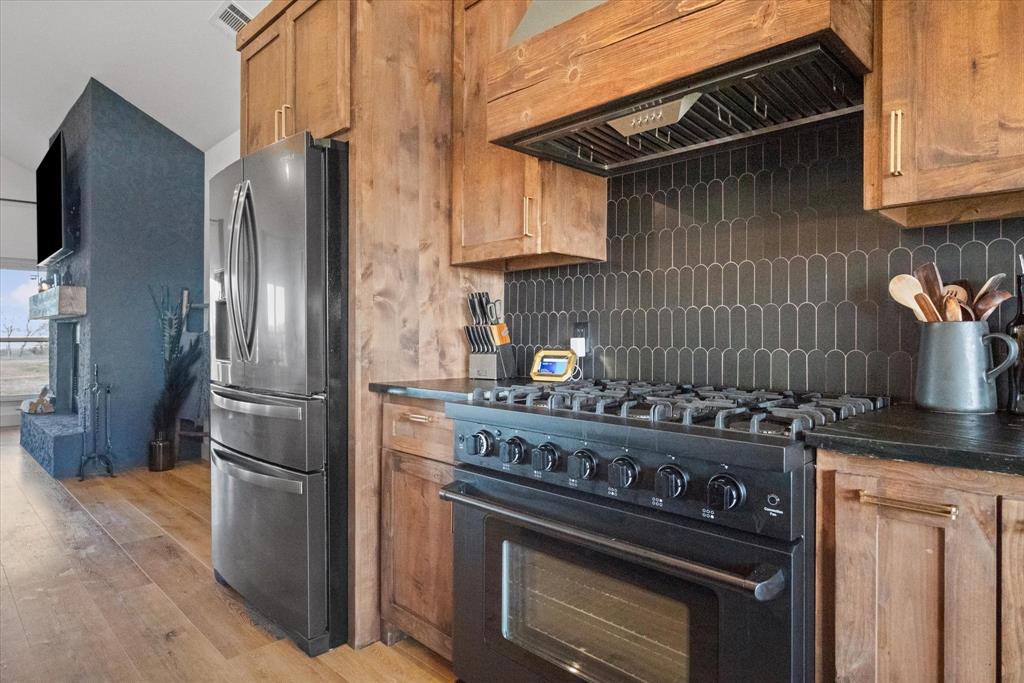 G-8732 - Residential