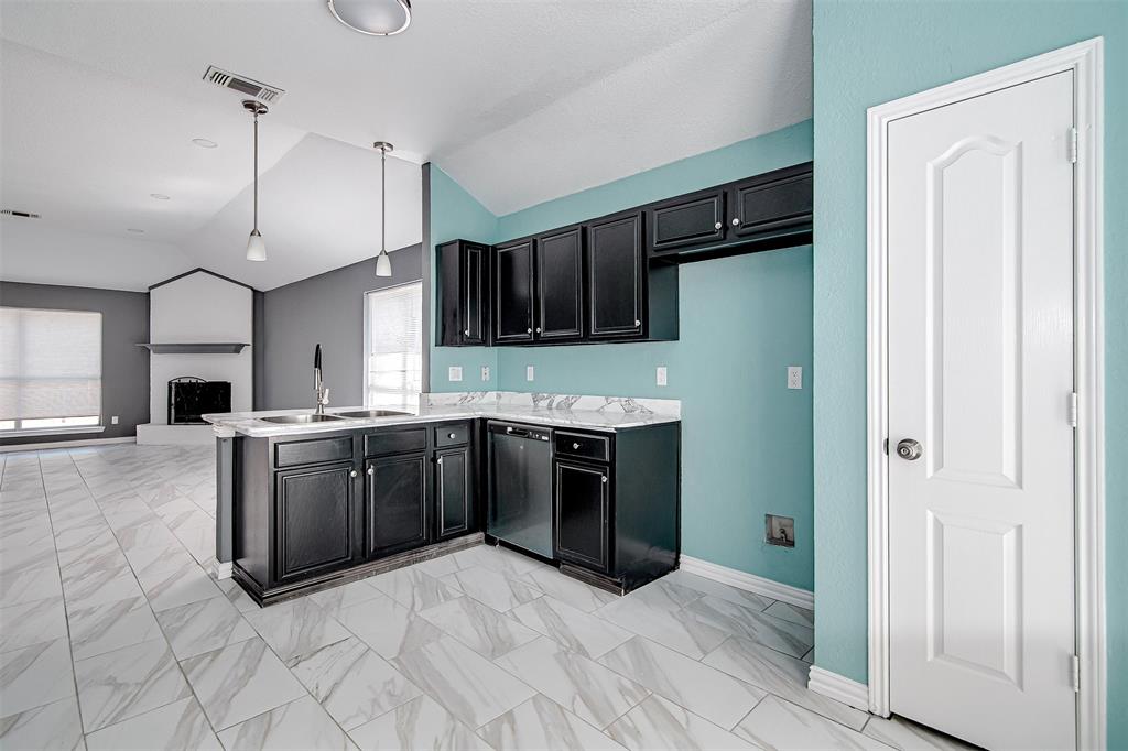 CUMBERLAND @ HIGH POINT - Residential