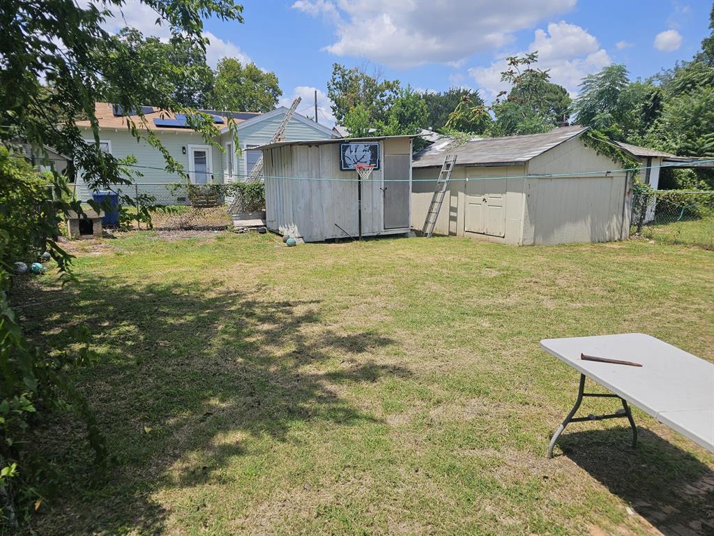 English Place - Residential