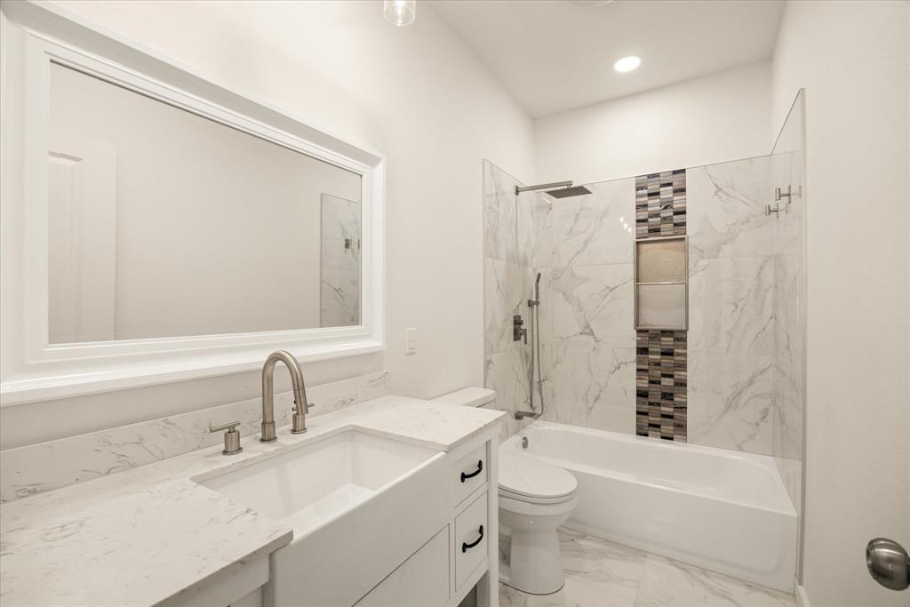 Mountain Lakes - Residential