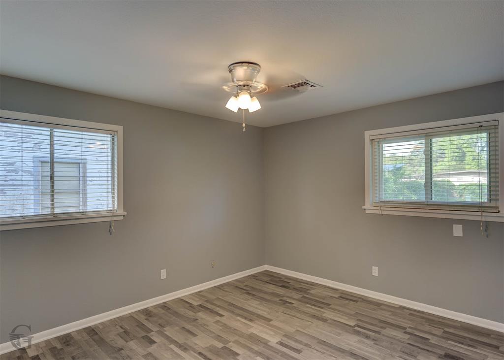 Shady Grove 03 - Residential