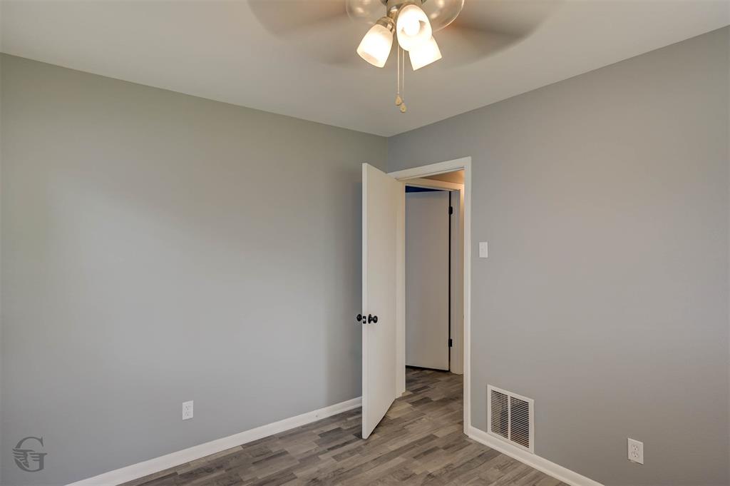 Shady Grove 03 - Residential