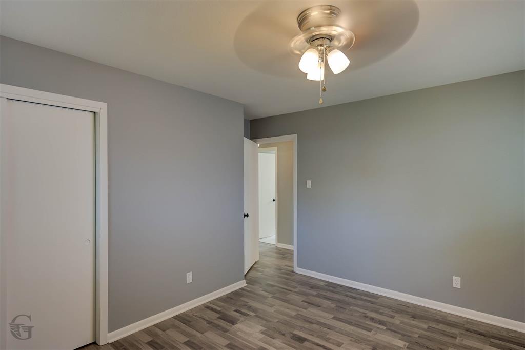 Shady Grove 03 - Residential