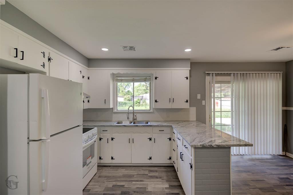 Shady Grove 03 - Residential