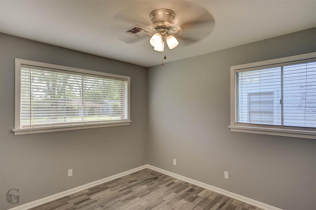 Shady Grove 03 - Residential