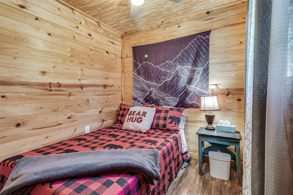 G1241 Toby Thomas - Residential