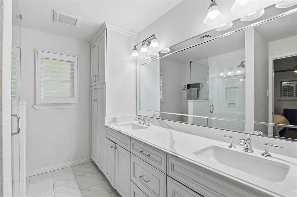 Lochwood Mdws Add Instl 12 - Residential