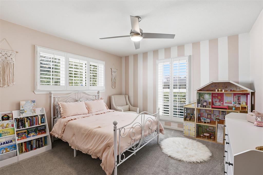 Lochwood Mdws Add Instl 12 - Residential