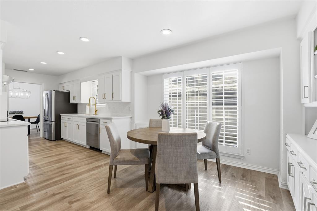 Lochwood Mdws Add Instl 12 - Residential