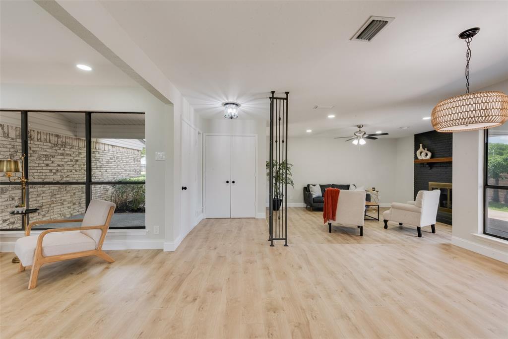 3 Collins Court