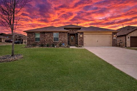 1905 Cookes Lane Cleburne TX 76033