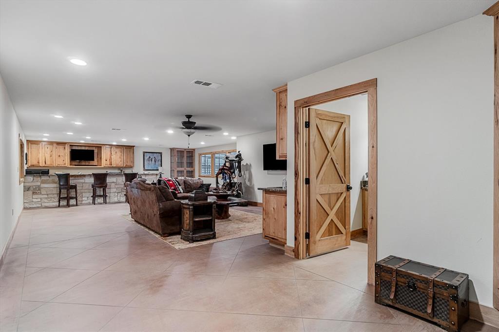 Rural - Commercial Sale