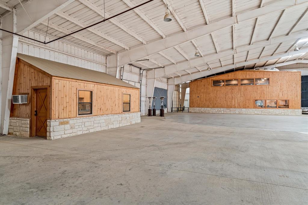 Rural - Commercial Sale