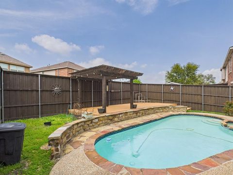 805 Sabona Drive DeSoto TX 75115