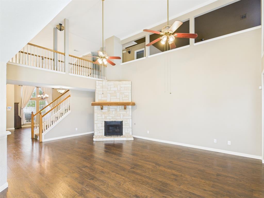 805 Sabona Drive