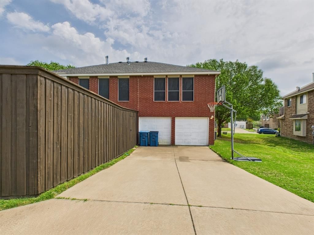 listing image 24